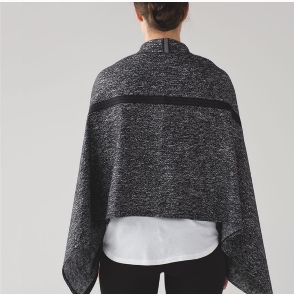 Lululemon—Vinyasa Marled Infinity wrap. OS - Picture 3 of 9